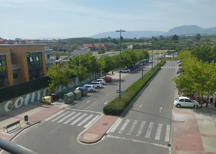 Duplex Con Terraza Y Vistas A La Montana Internet Aire Acondicionado Frente A Piscinas Publicas