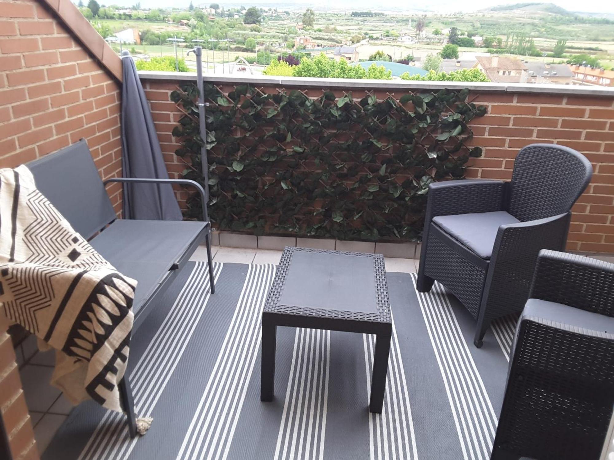 Duplex Con Terraza Y Vistas A La Montana Internet Aire Acondicionado Frente A Piscinas Publicas